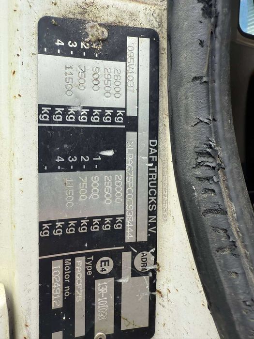 кран маніпулятор Даф