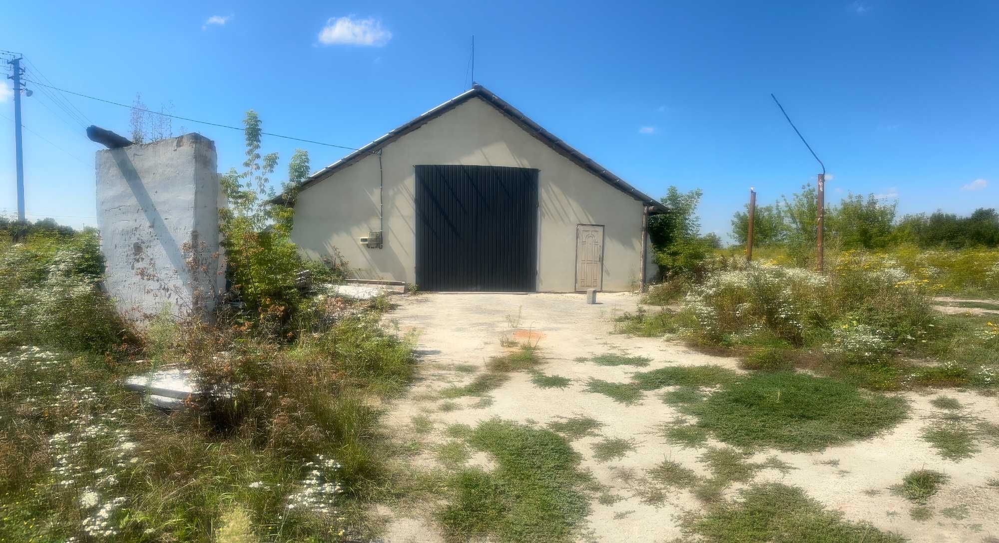 Продаж спеціального приміщення