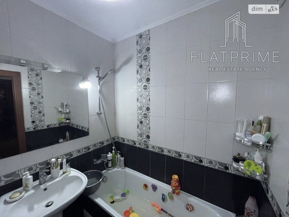 Продається 1 кімнатна квартира