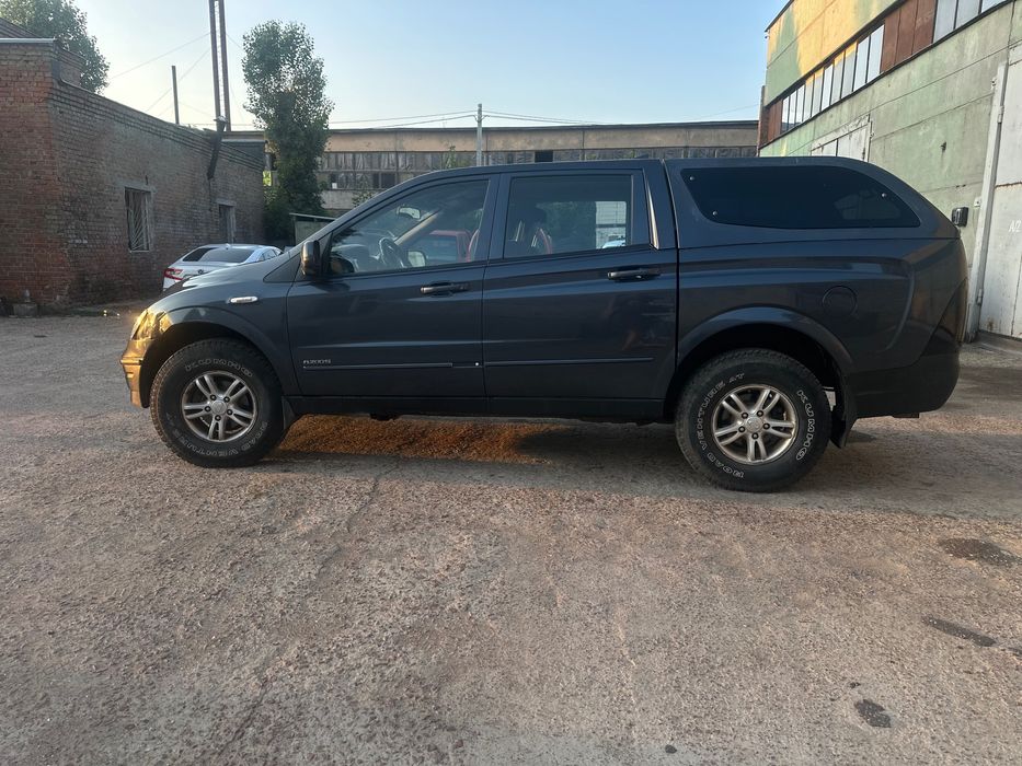 Ssang Yong Action Sport