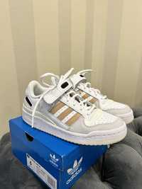 Кеди Adidas  Розмір US 6, F 37 1/3 Нові. Шкіряні. Маленький 37