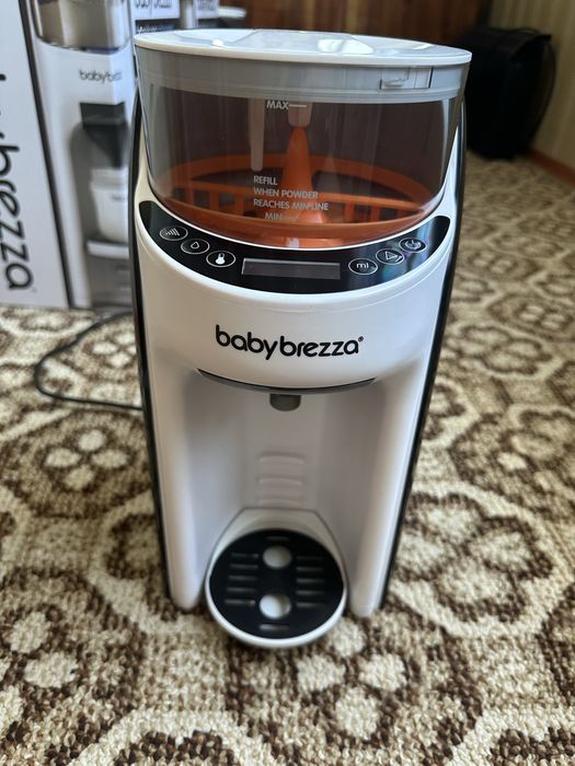 Babybrezza машинка для приготування суміші