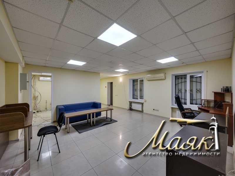 Эксклюзивное нежилое помещение с новым ремонтом в Коммунарском районе