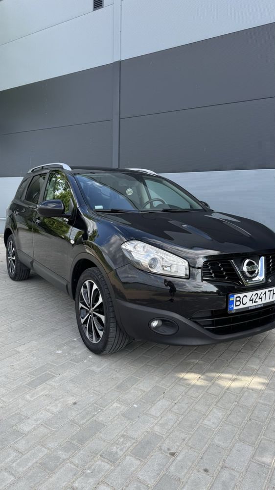 Nissan Qashqai +2
