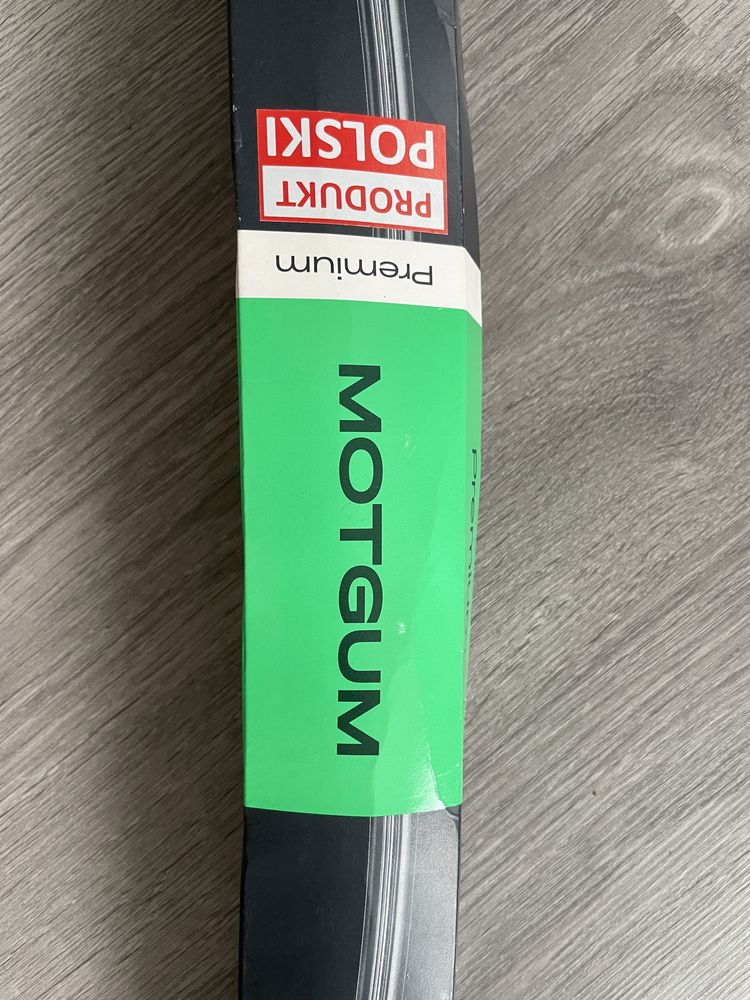склоочисники Motgum Premium 700mm