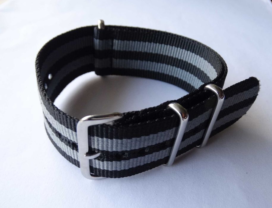 Pasek do zegarka NATO 24mm nylonowy parciany Bond 007