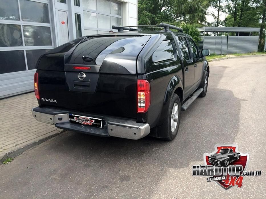 Sporotowa zabudowa Nissan Navara