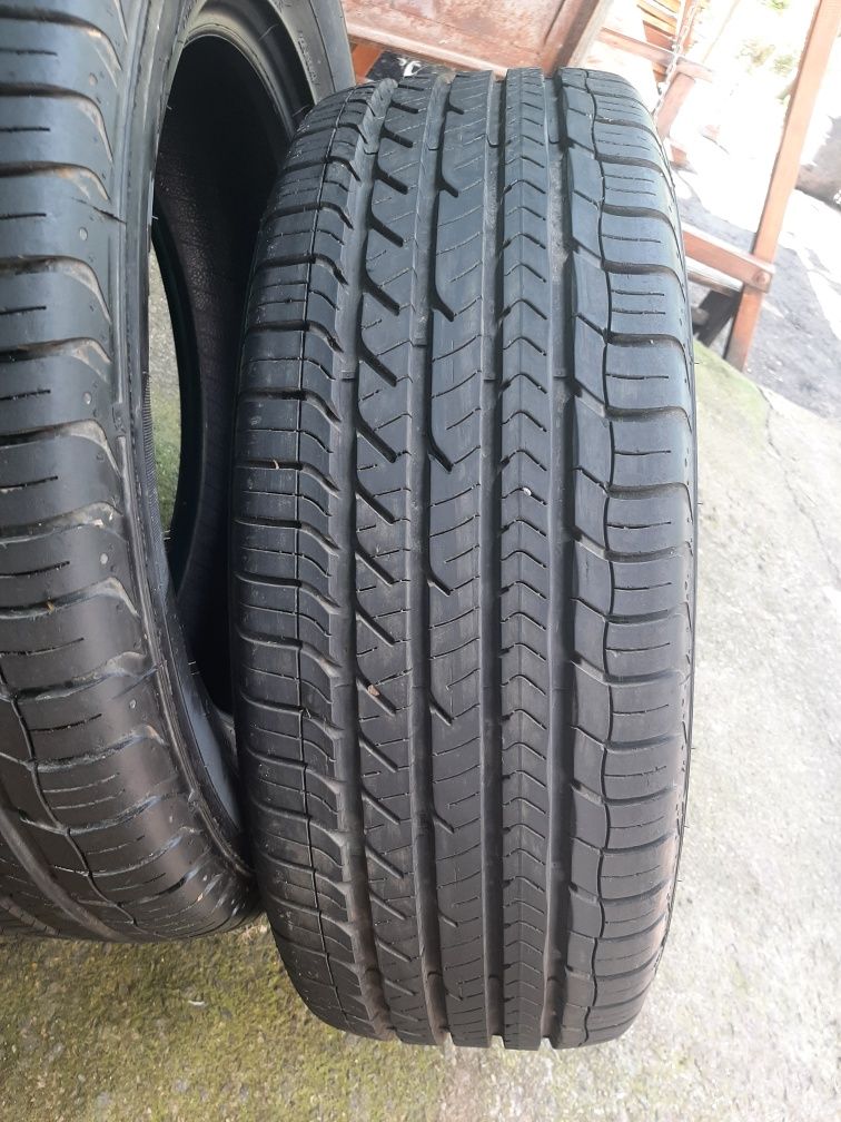 Шини Goodyear 225/60 R17 SUV