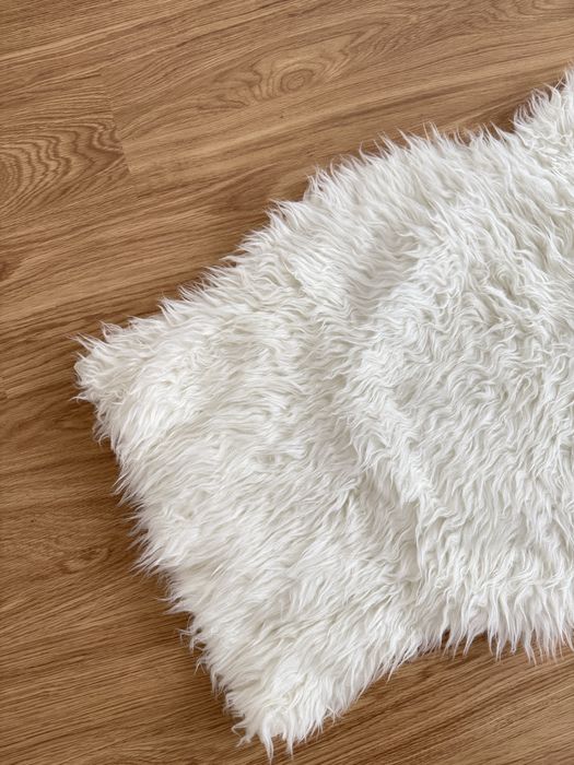 Килим штучна шкіра Ikea tejn