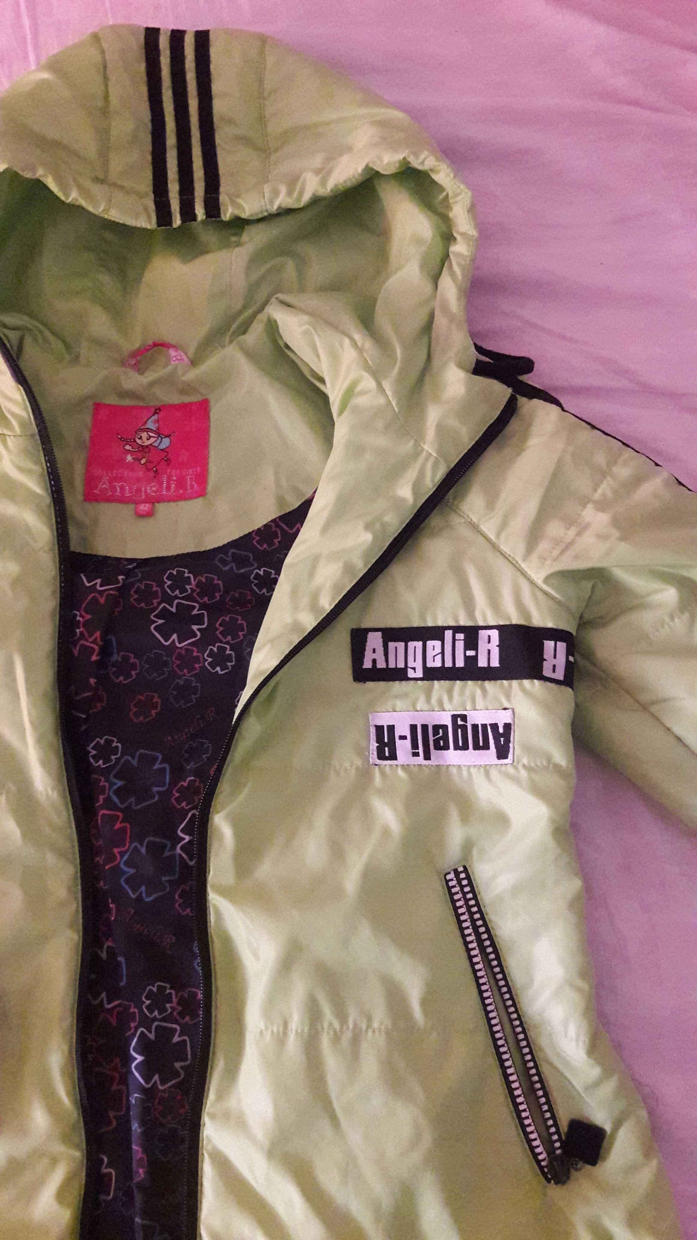куртка демисезонная для девочки Angeli 42 р новая