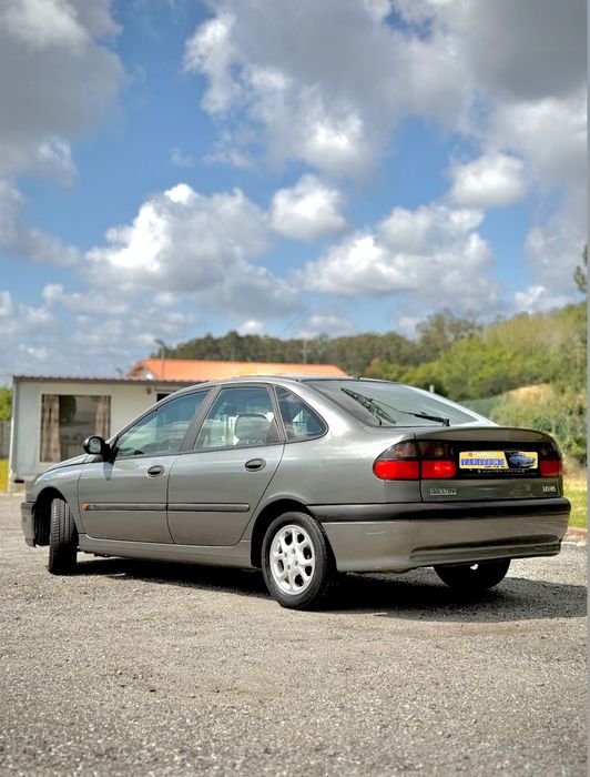 Renault Laguna 1.8 – Gasolina