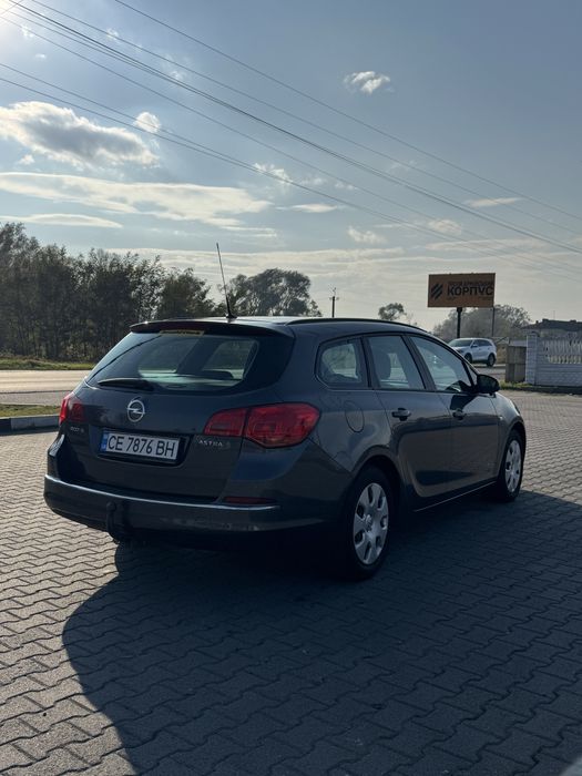 Opel Astra J 1.3 CDTI 2011 рік