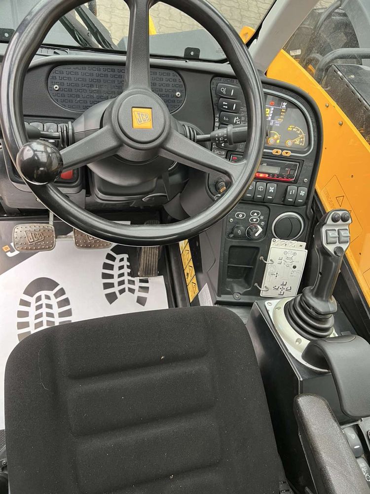 JCB 541-70 Agri Super 2015