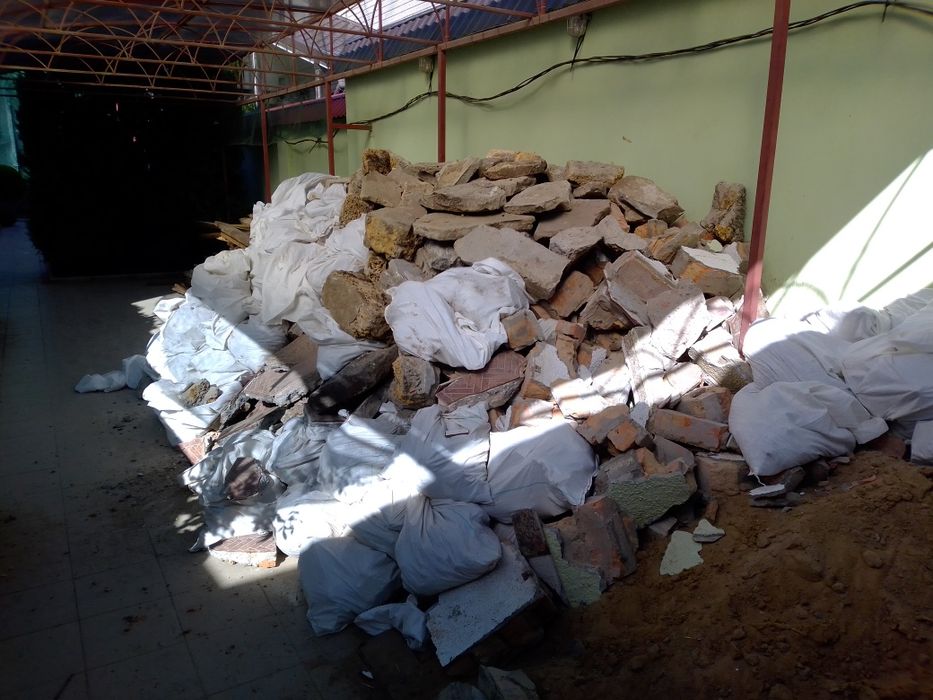 Демонтажные работы. Демонтаж стяжки ,демонтаж штукатурки демонтаж пола