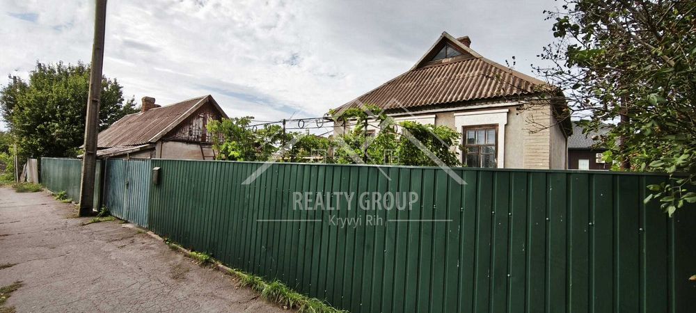 Продаж будинку біля річки, вул. Миколи Ходича