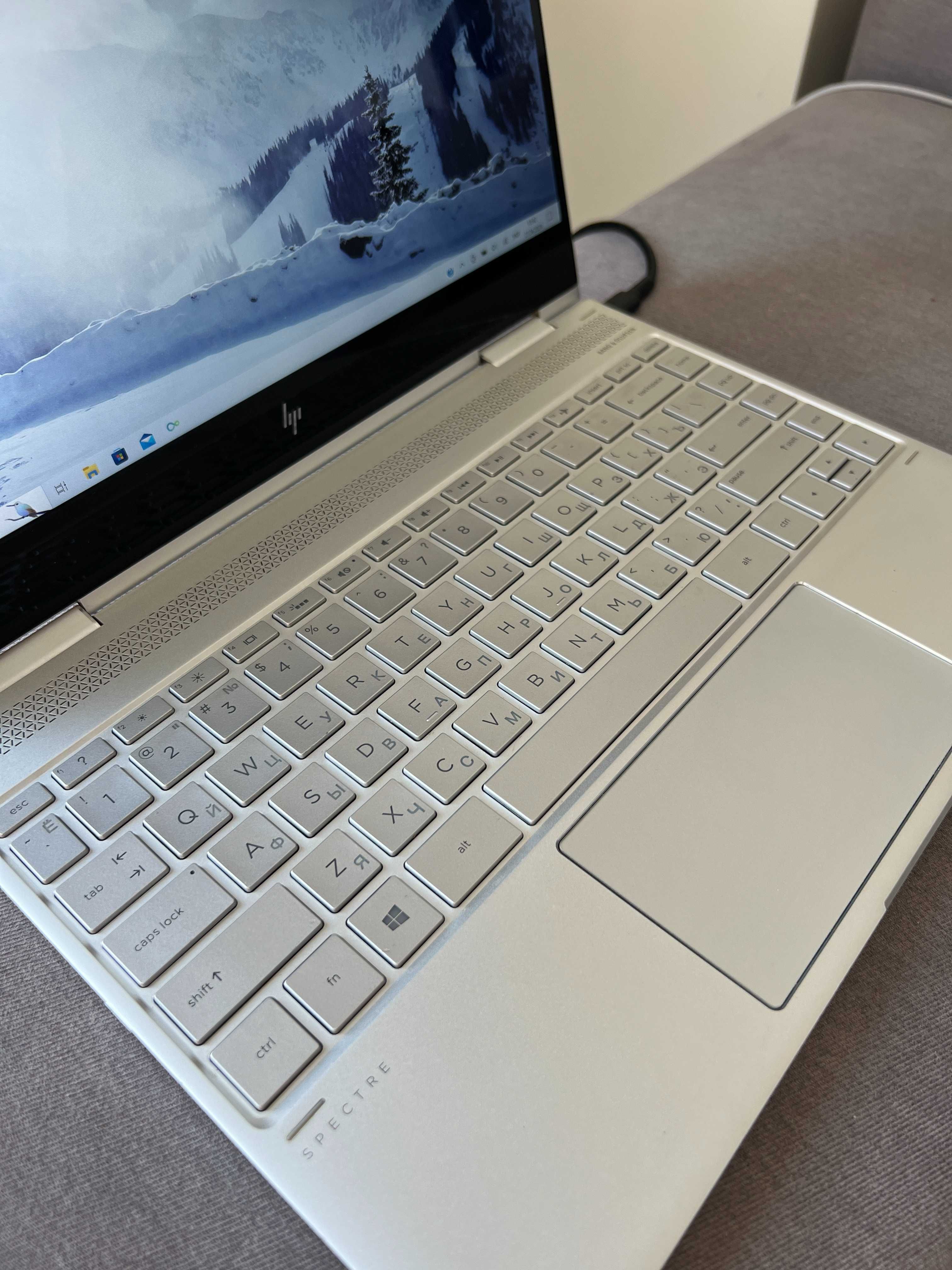 HP Spectre x360 13-w023dx