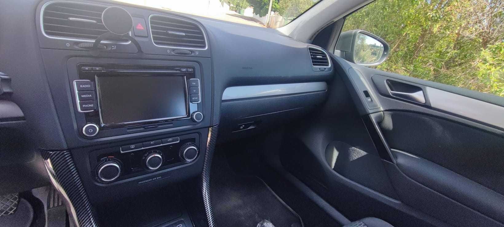 Volkswagen Golf VI  1.6 Tdi 90 cv