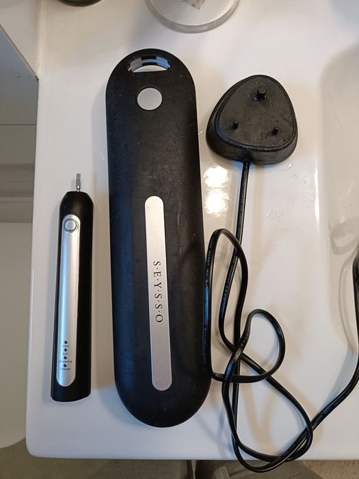 Szczoteczka soniczna seysso