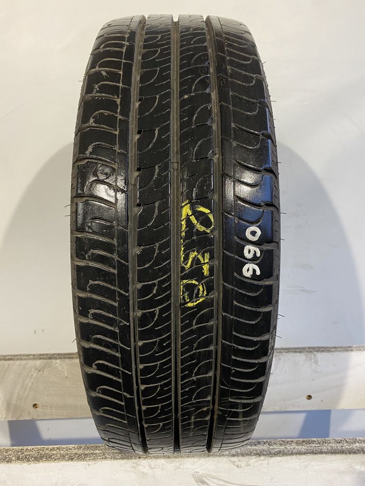 Opona pojedyncza 215/70/15 C GoodYear Efficient Grip