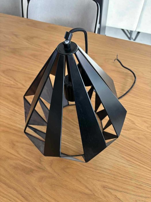 Dois Conjuntos Candeeiros de sala Série EGLO - CARLTON 1