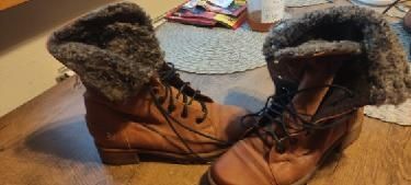 Kozaczki zimowe ocieplane skóra 36