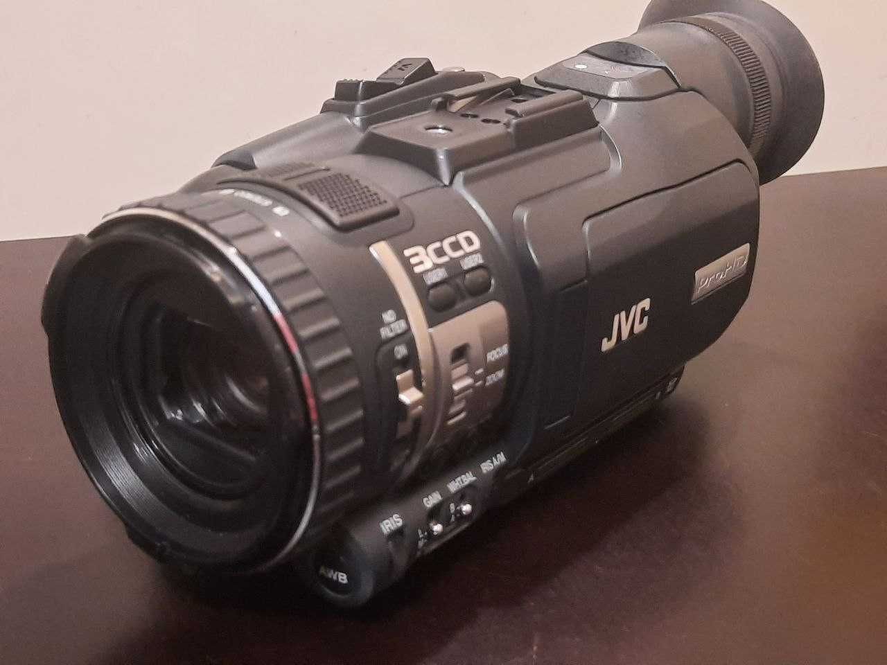 JVC GY-HM150E Видеокамера, камкордер (HD memory recorder)