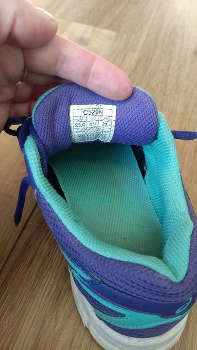 Buty sportowe asics 37