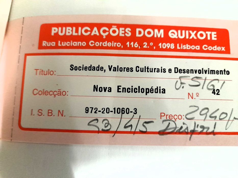 Sociedade, valores culturais e desenvolvimento.Teresa Patrício Gouveia