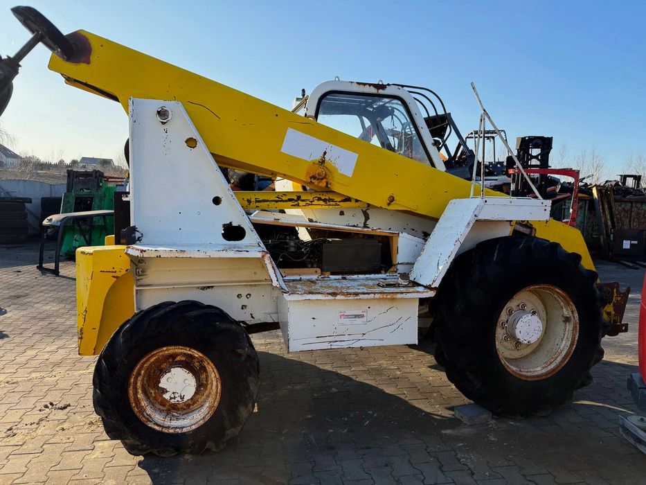 ładowarka teleskopowa MANITOU MT425CP 4x4 2500kg wysięg 5m PERKINS