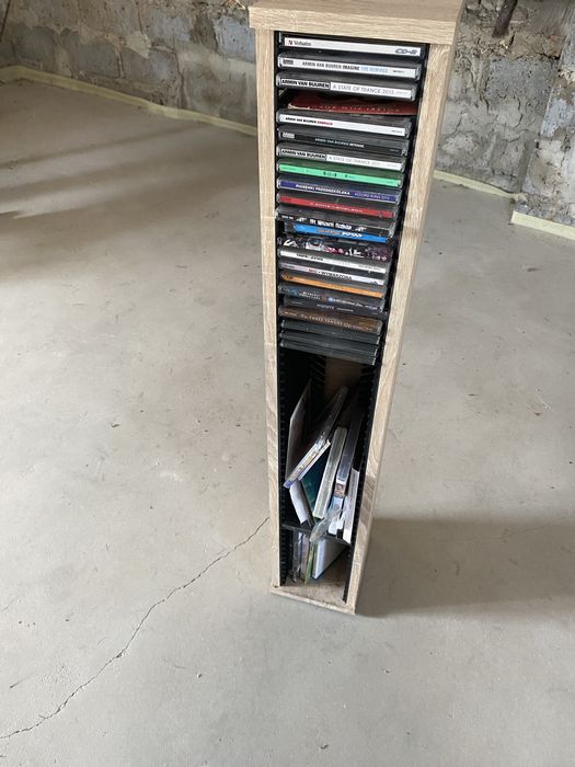 Regał stojak półka na płyty cd