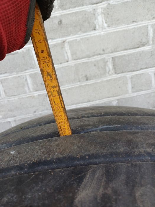 Opony rolnicze 1300x530-533