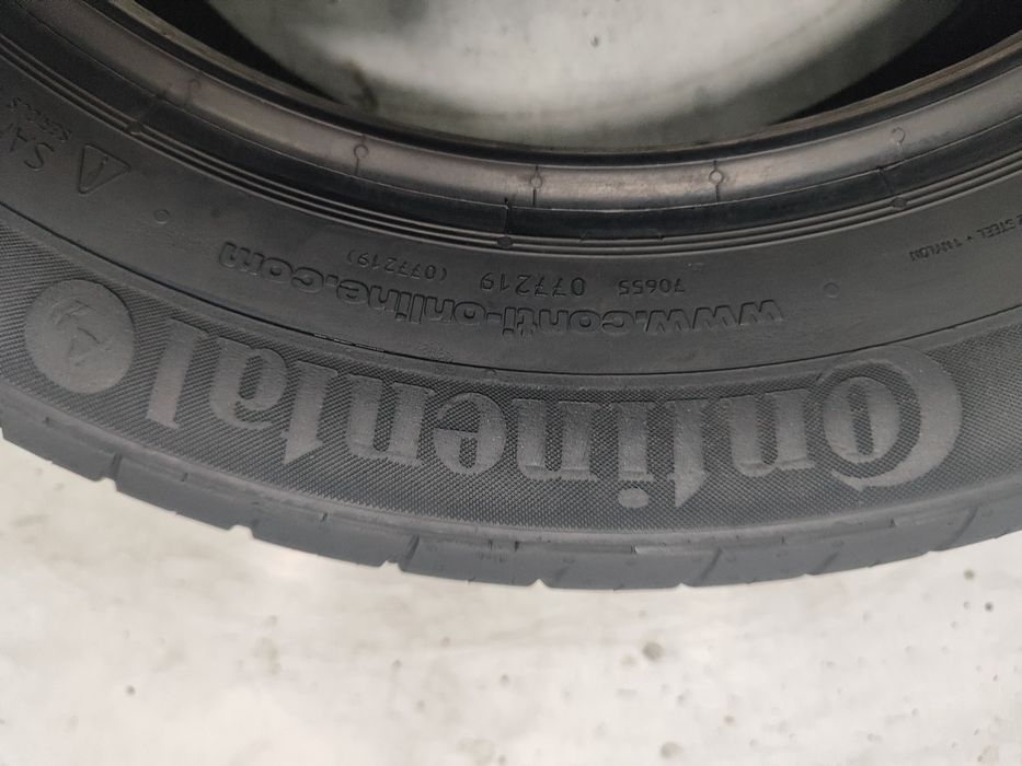 2 pneus semi novos continental 165-60R16 Oferta dos Portes 85 euros