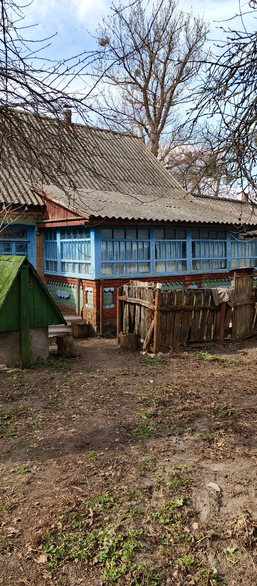 Продам будинок в селі Городище,6 км.від Чуднова.
