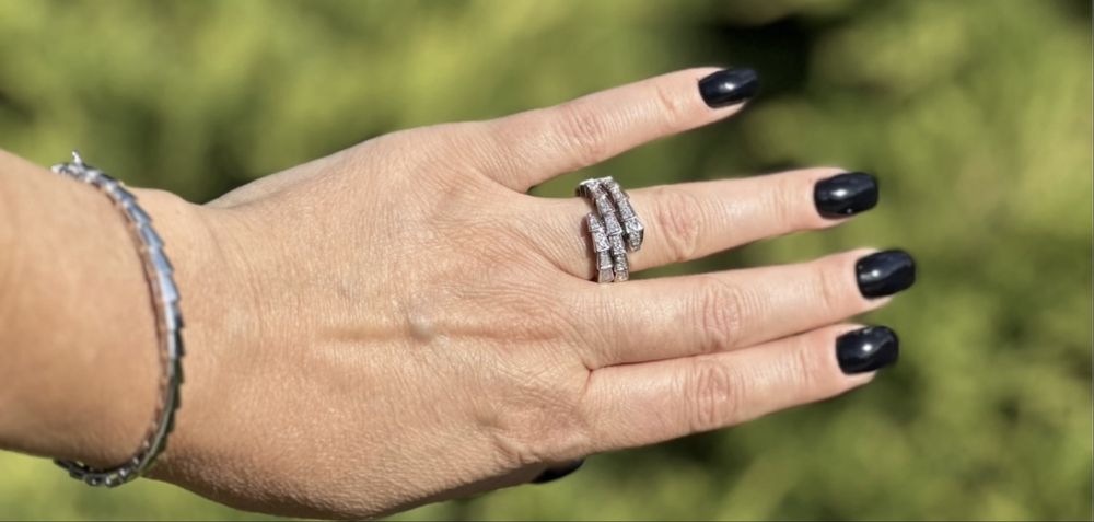 Золота каблучка з діамантами під бренд Bvlgari Serpenti,змія,18.2 роз