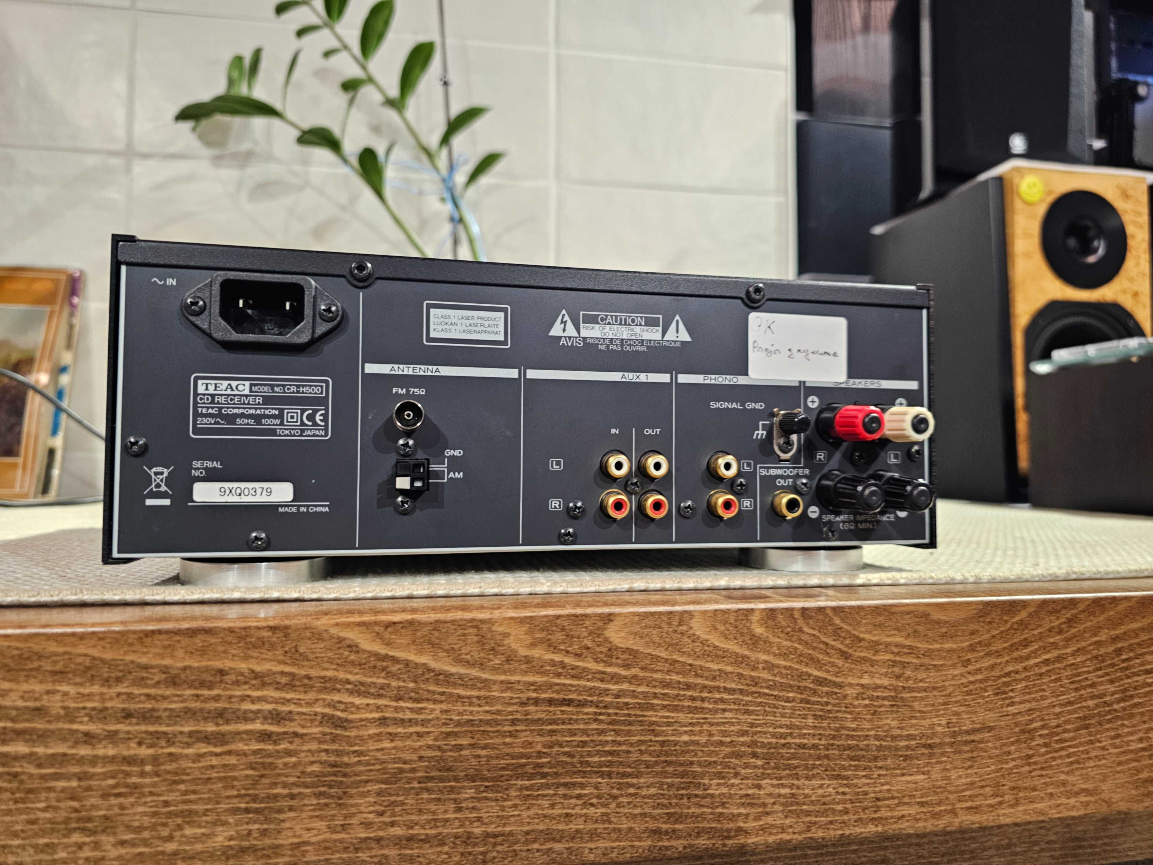 Ресивер Teac CR-H500-B USB 2 х 40 Вт MP3, WMA, CD-R, CD-RW, CD