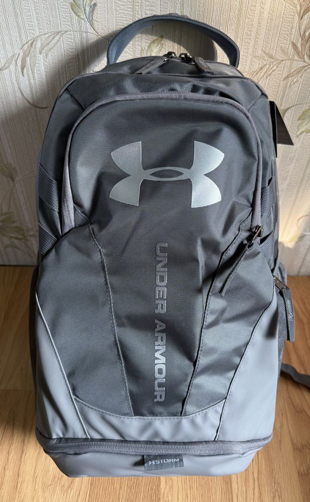 Рюкзак спортивный городской унисекс UNDER ARMOUR STORM