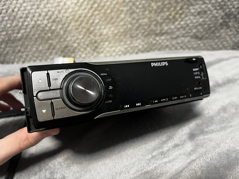 Продам магнитафон Филипс