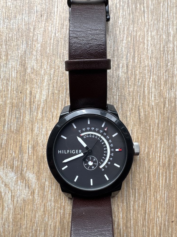 Годинник Tommy Hilfiger
