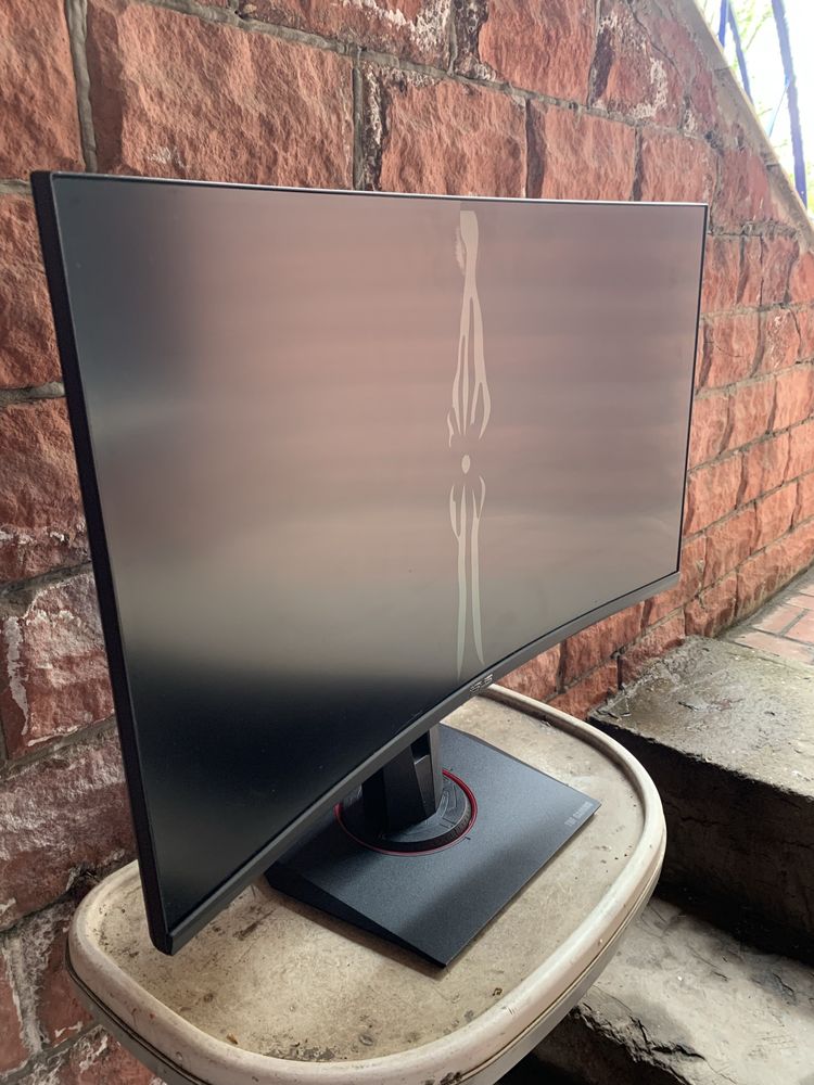 Монітор  ASUS “27”