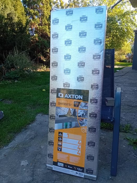 Podkład podłogowy Thermo compensation 5 mm 5.5m2 Axton