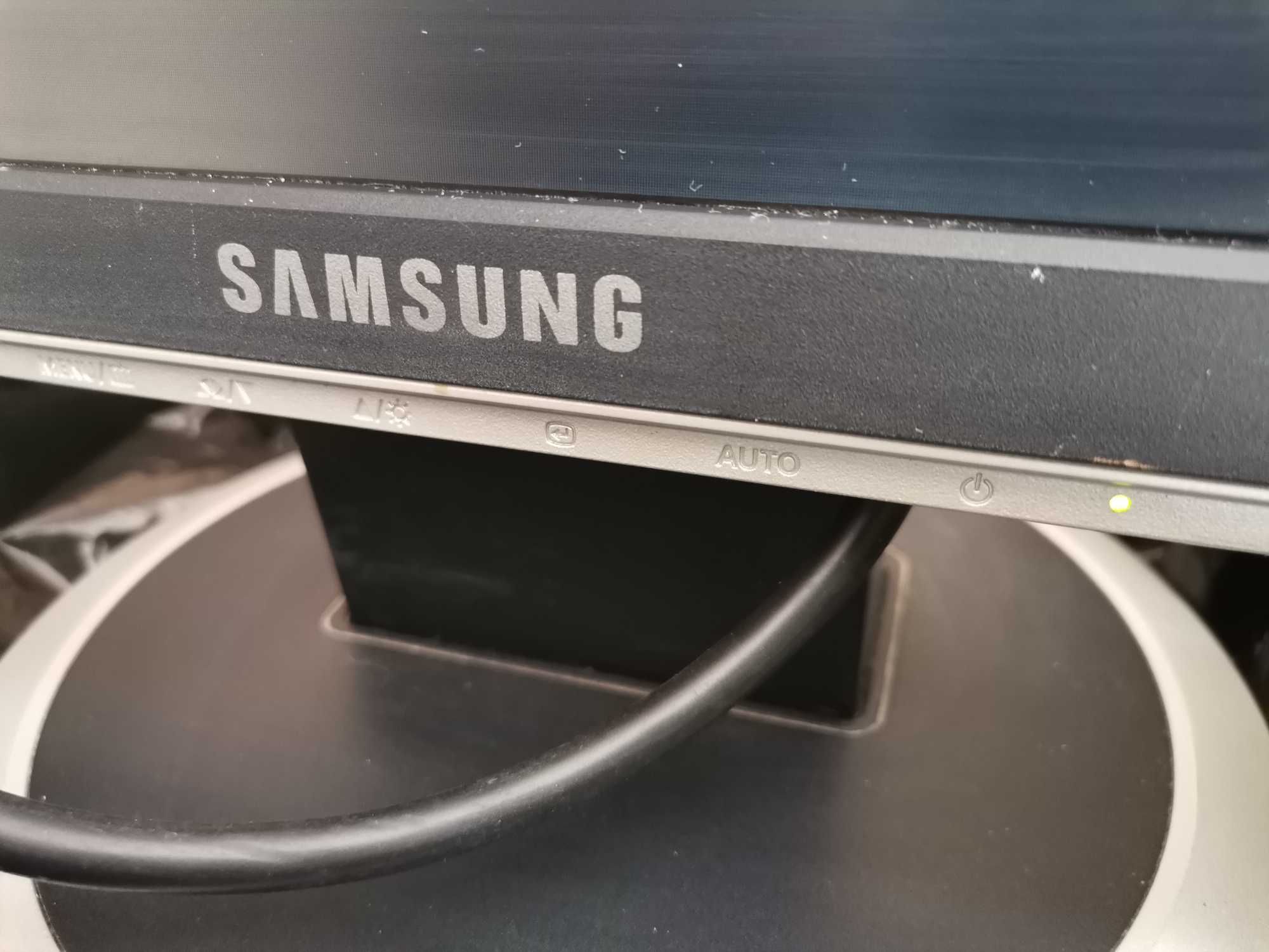 Monitor tft 17 Samsung
