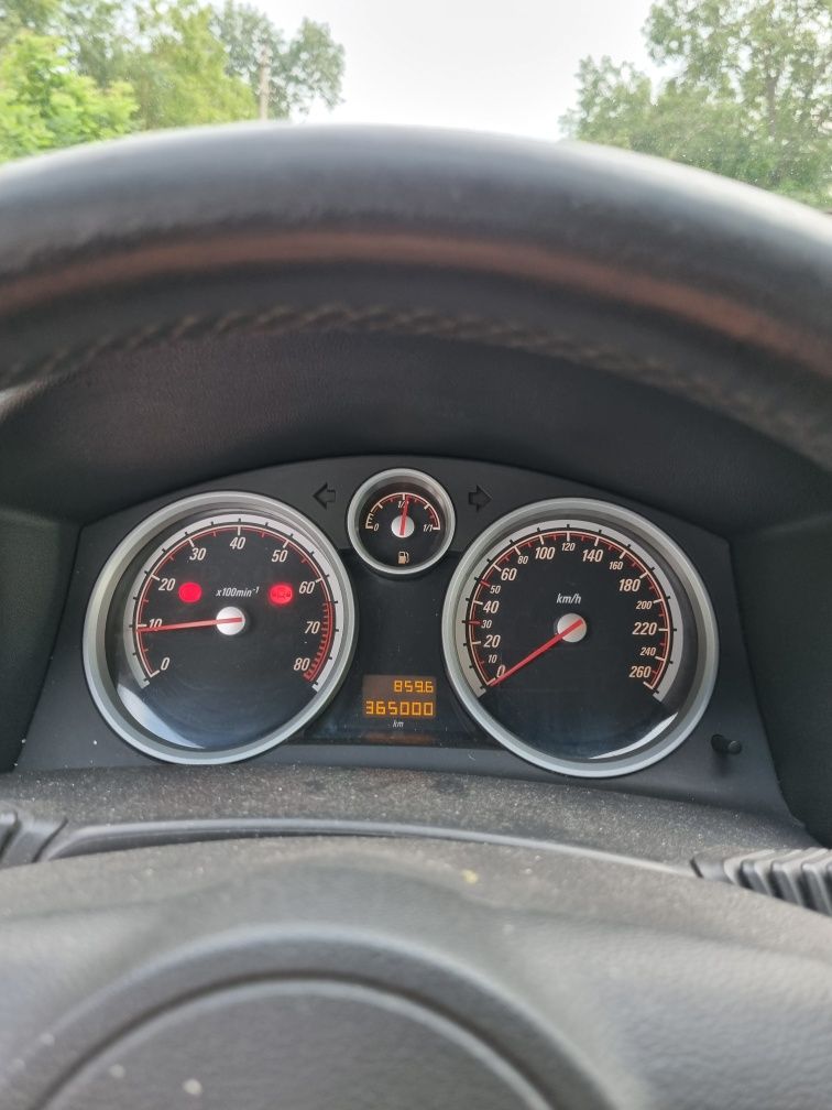 Opel Astra 1.6 2004р