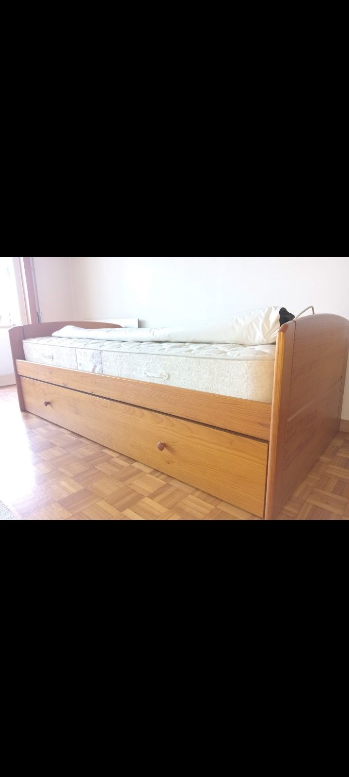 Cama dupla c/ oferta estúdio completo