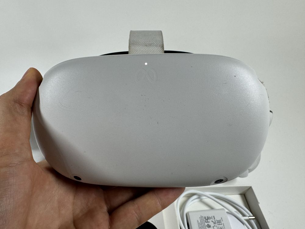 Oculus Quest 2 128 Gb VR /Meta Quest 2 Oculus Quest 2 128 Gb VR