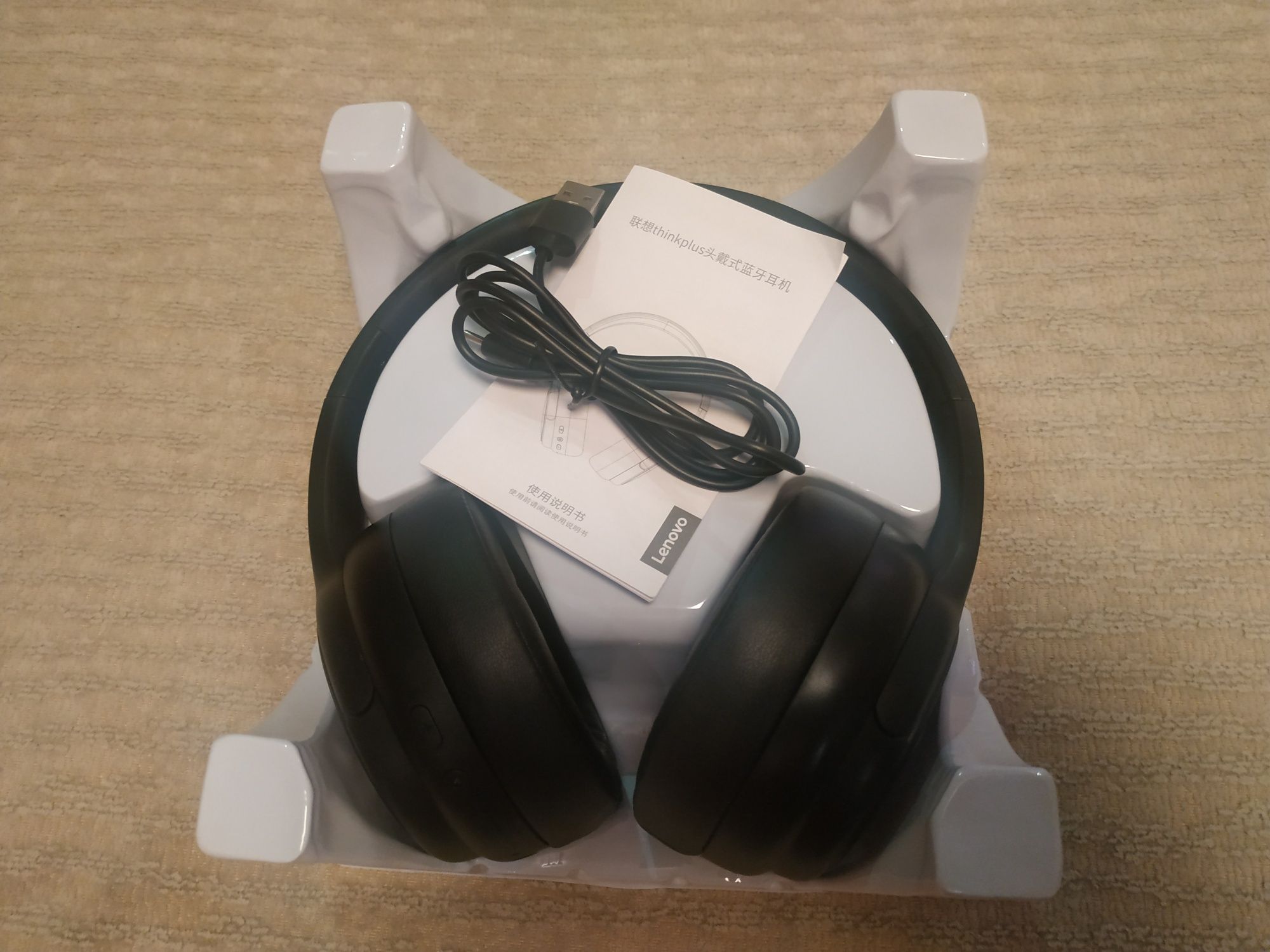 Headphones bluetooth Lenovo