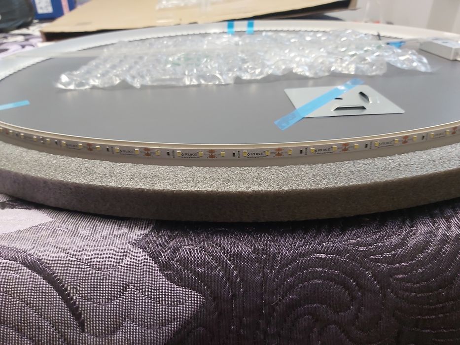 Lustro 90cm z podświetleniem LED