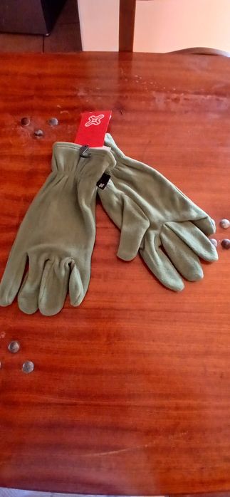 Luvas homem em la