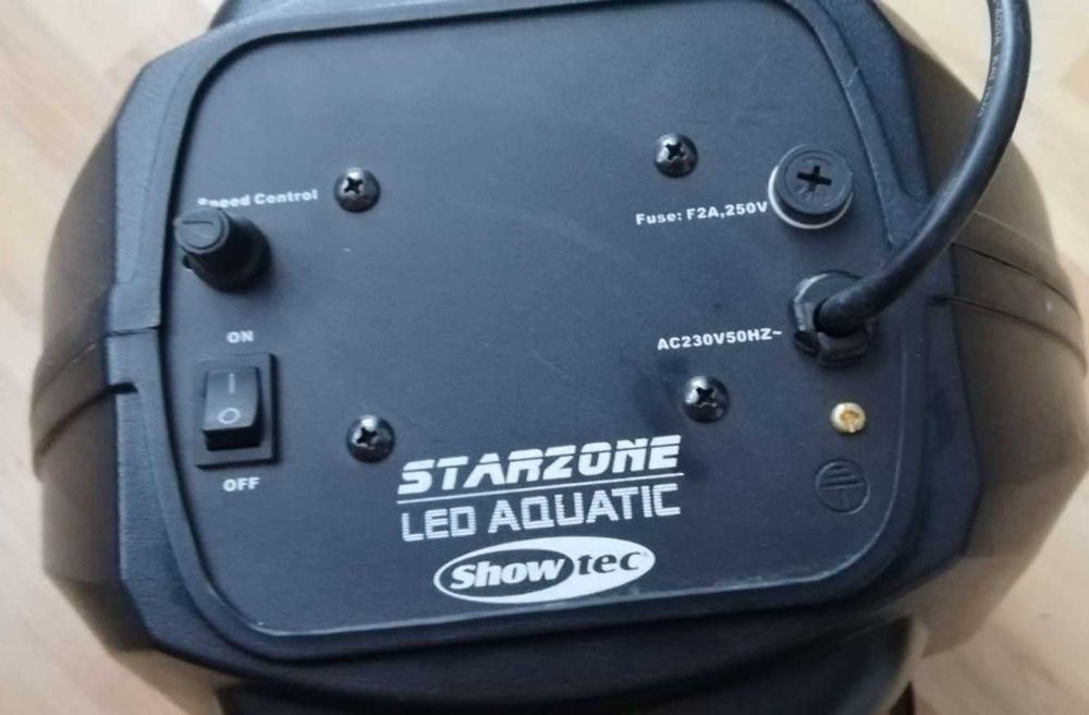 Projektor LED efekt wody ShowTec Aquatic