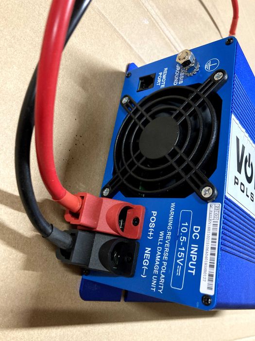 Przetwornica napięcia Volt Polska Sinus Eco 12/230V (1000/2000W)