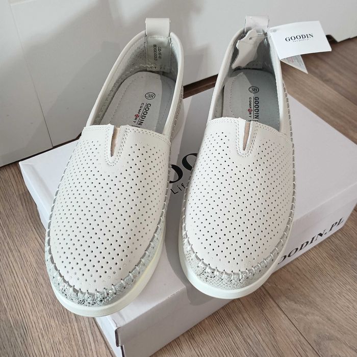 Półbuty damskie baleriny mokasyny skórzane Goodin złoto kremowe r 38